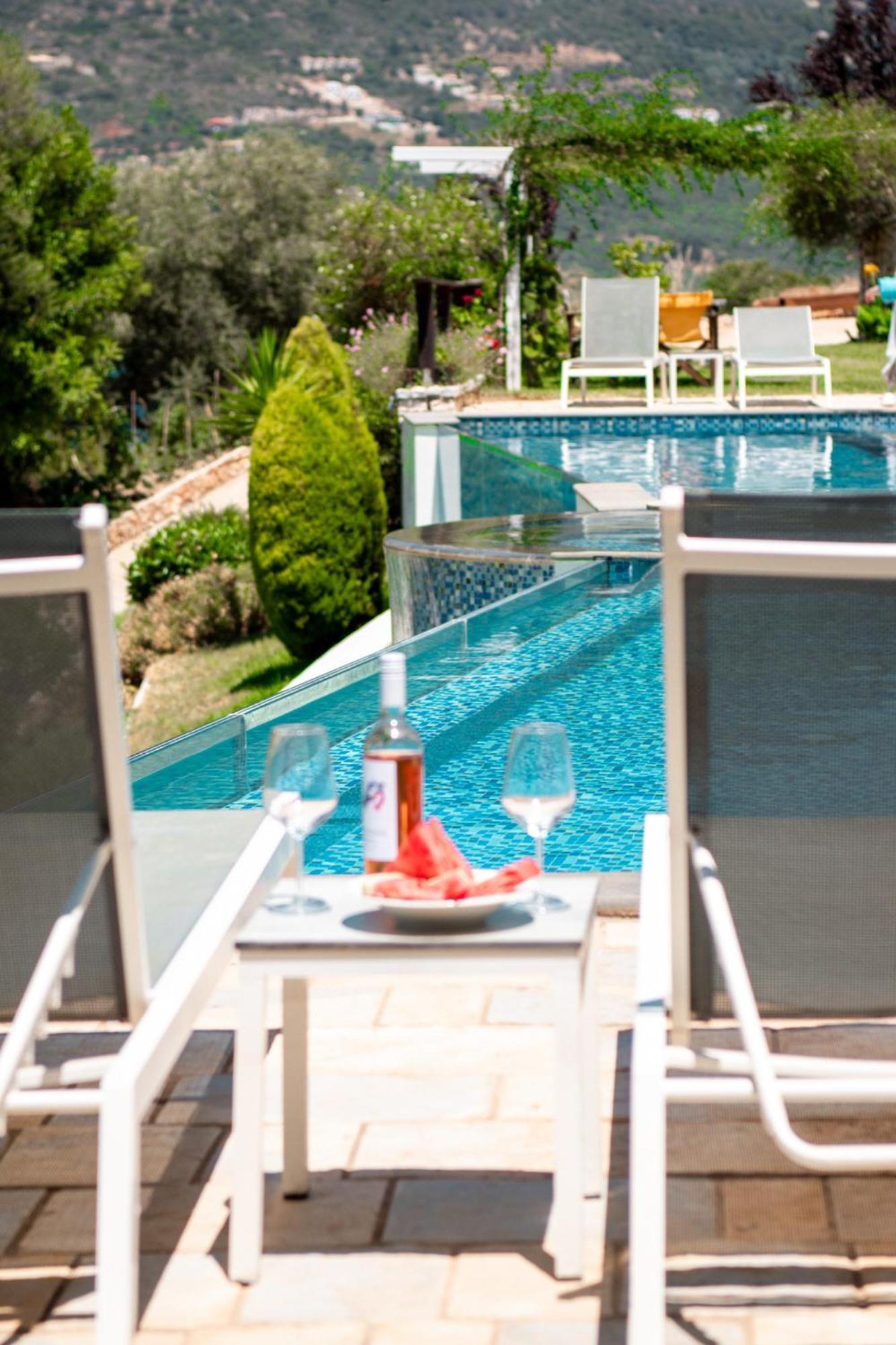 Sappho Boutique Suites Василики Екстериор снимка
