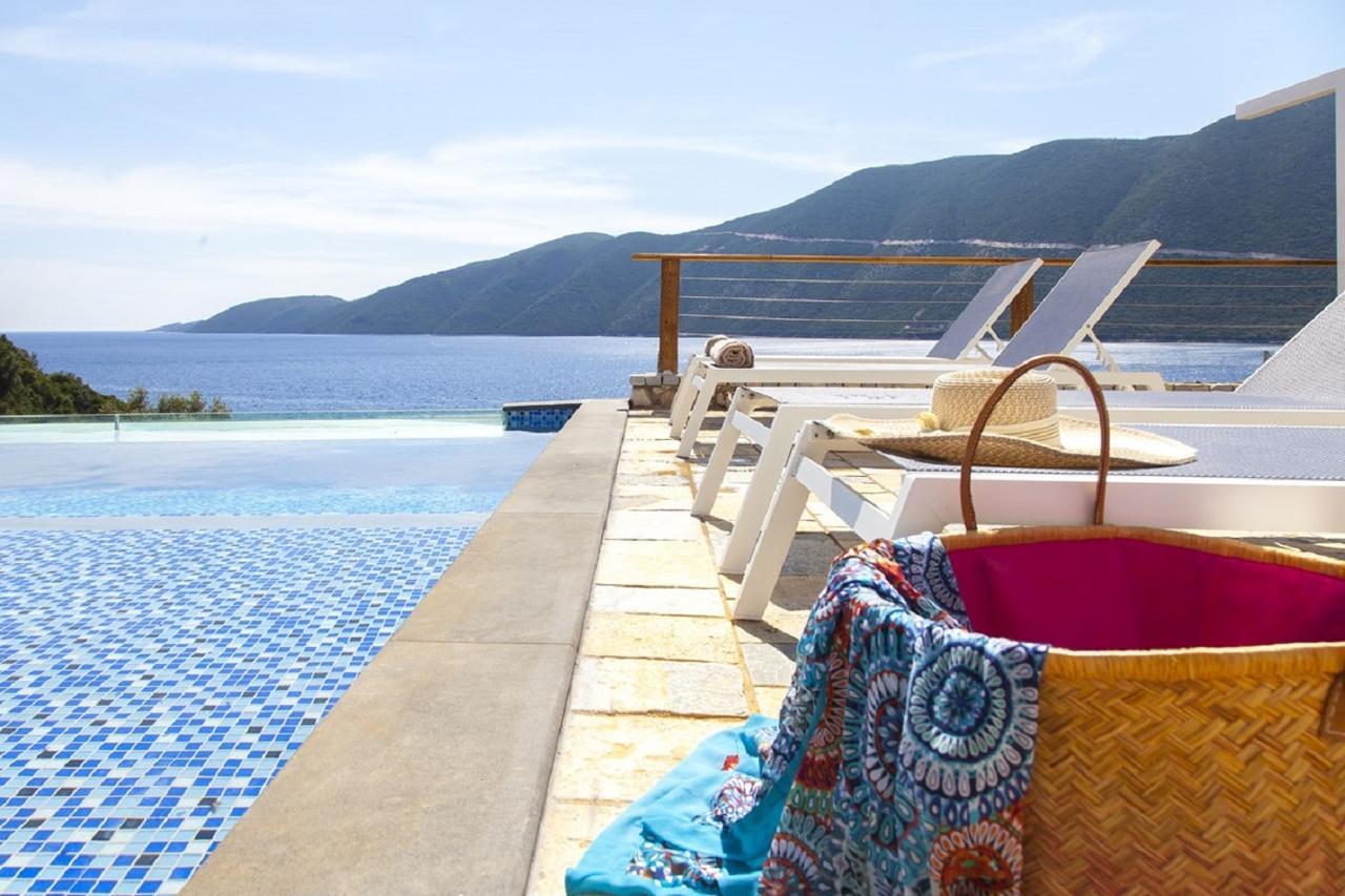 Sappho Boutique Suites Василики Екстериор снимка