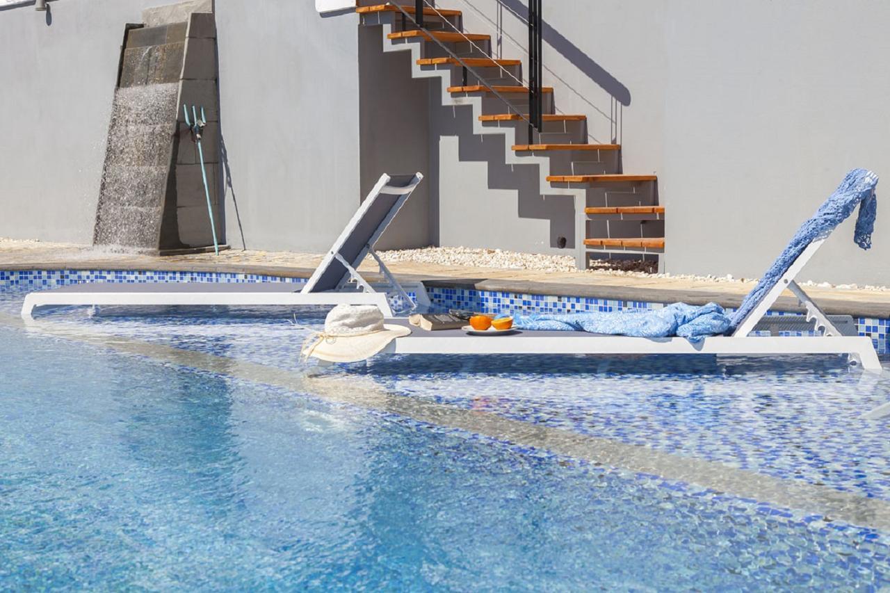 Sappho Boutique Suites Василики Екстериор снимка
